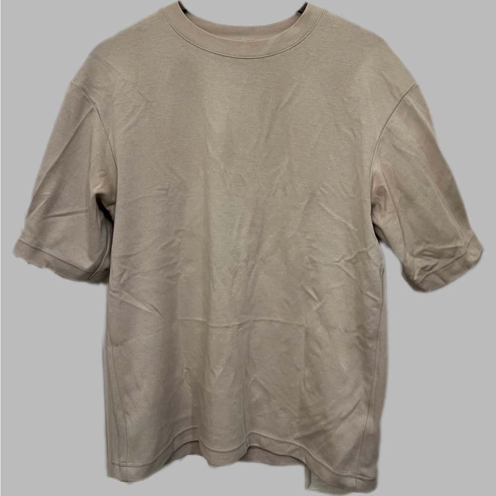 Uniqlo Oversized Beige Short Sleeve Men's Tee
